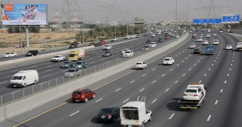 UAE: शेख मोहम्मद बिन राशिद रोड पर तय की गई नई स्पीड लिमिट, उल्लंघन करने पर लगेगा Dh400 का जुर्माना